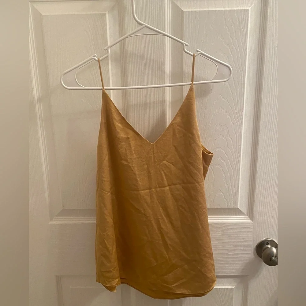 Express Tank Top - Picture 1 of 2